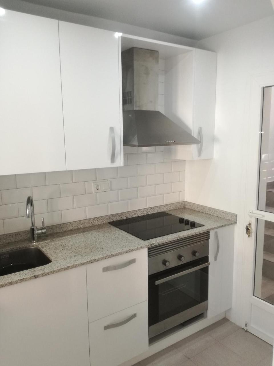 2 Bedroom Newly Renovated Bungalow Close To Bars & Restaurants Los Alcázares Exterior foto